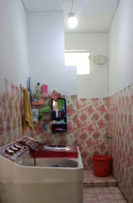 dijual rumah dijual rumah 2 lantai di