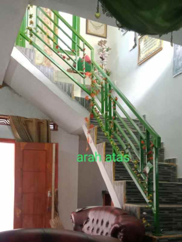 dijual rumah dijual rumah 2 lantai di