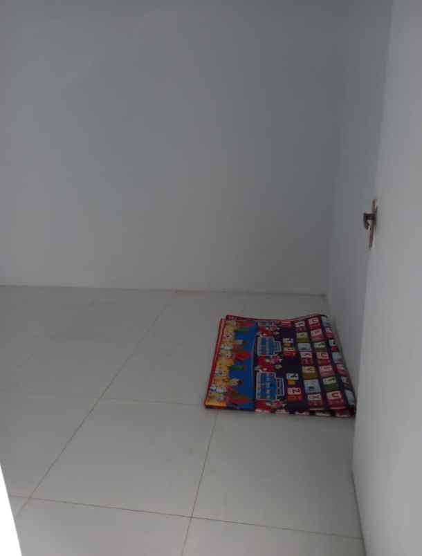 dijual rumah diover kredit rumah di