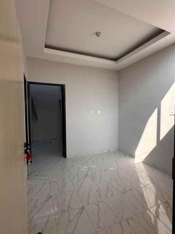 dijual rumah full perabot lokasi tasikmadu kota malang