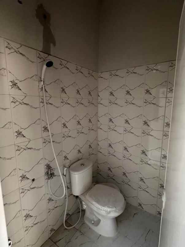 dijual rumah full perabot lokasi tasikmadu kota malang