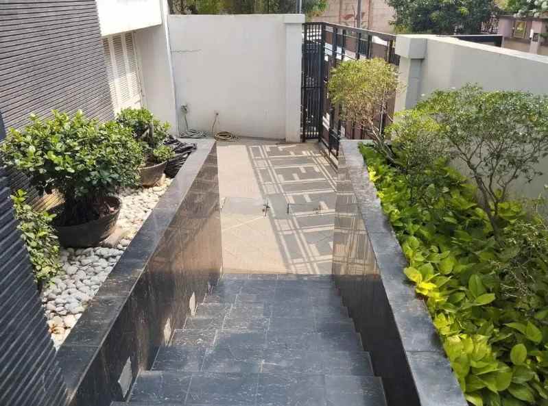 dijual rumah gading nirwana kelapa gading