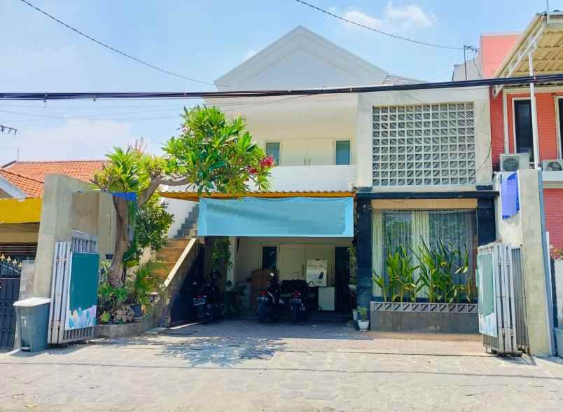 dijual rumah gayungan kebonsari