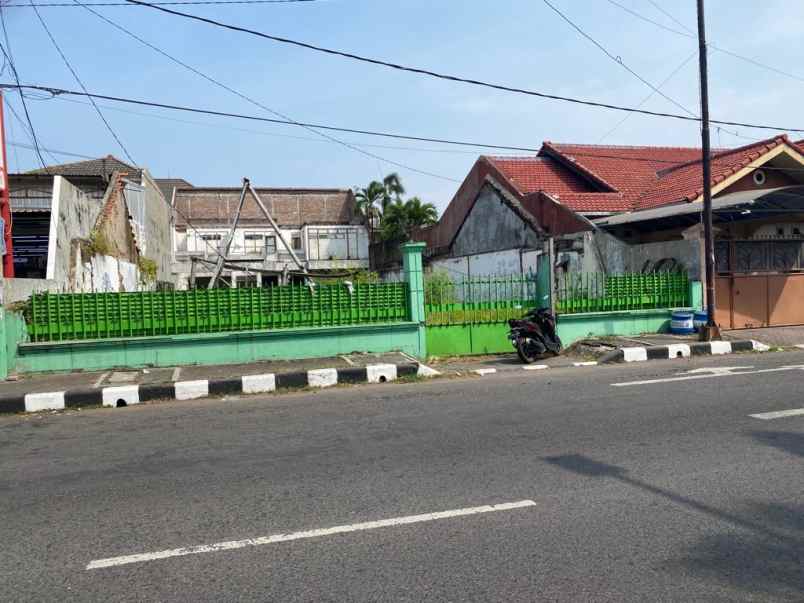 dijual rumah gayungsari