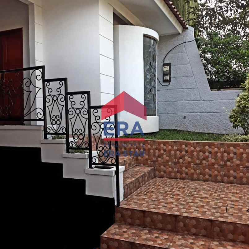 dijual rumah gedung hijau pondok indah