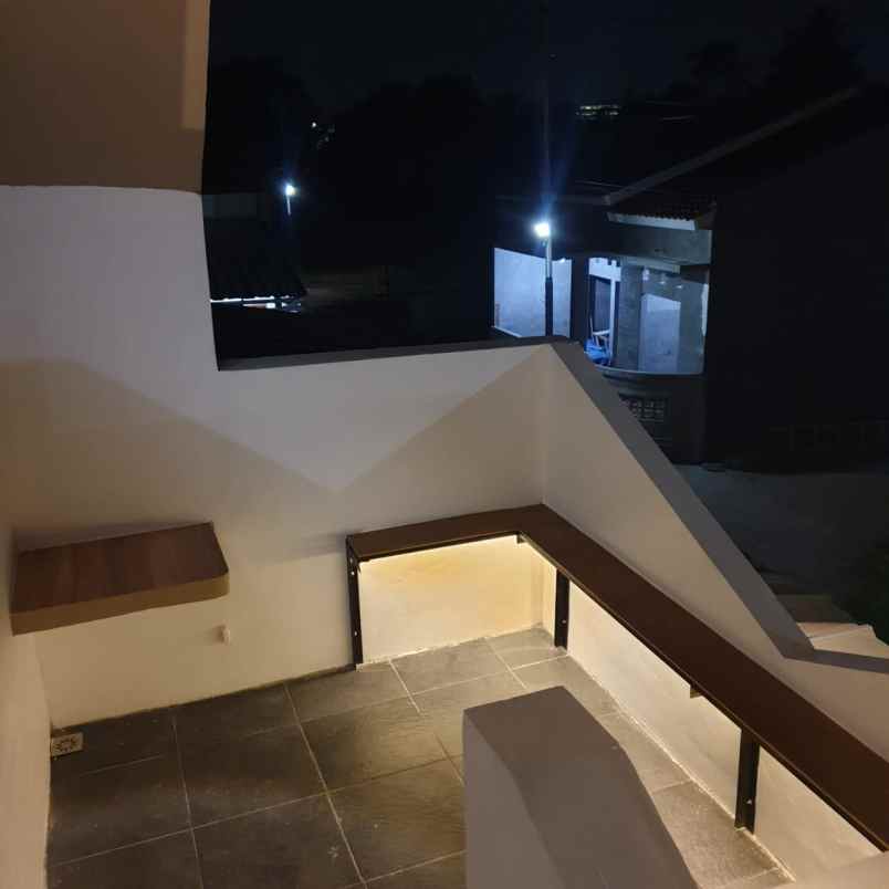 dijual rumah gg nangka sawangan baru