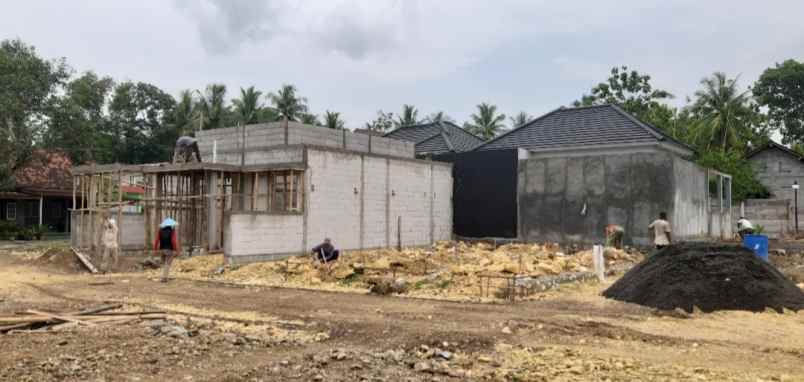 dijual rumah gotakan panjatan