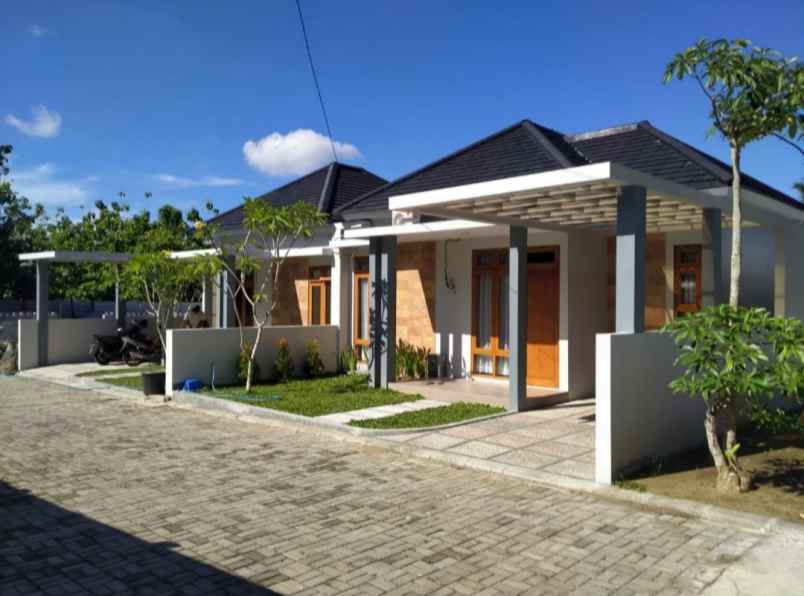 dijual rumah gotakan panjatan