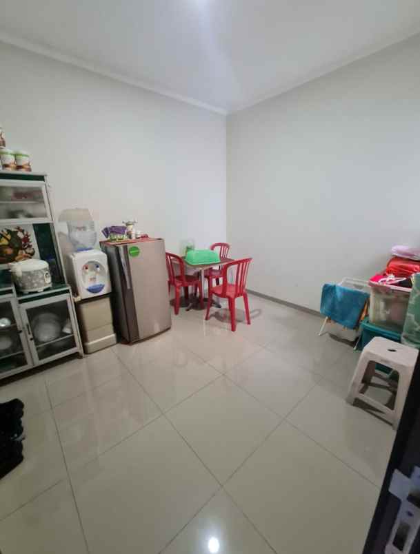 dijual rumah graha raya bintaro