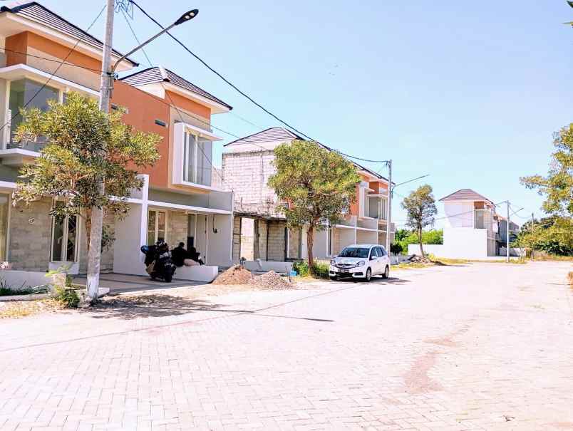 dijual rumah grand salt village