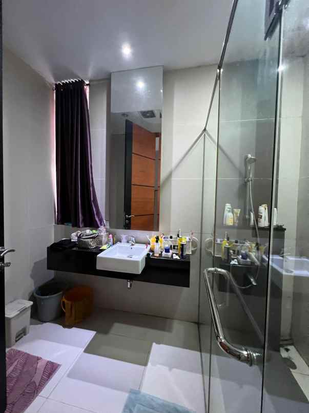 dijual rumah grand summit batam