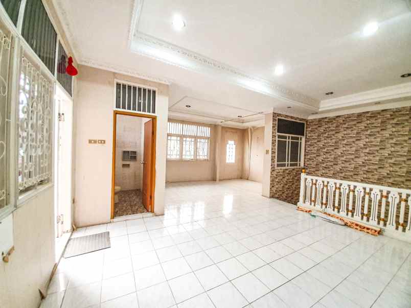 dijual rumah griya inti sentosa