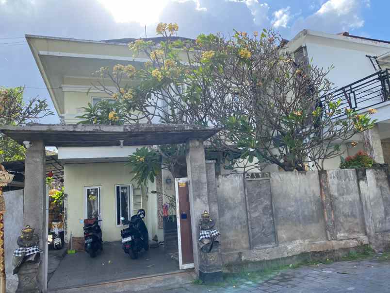 dijual rumah gunung gede mahendradata