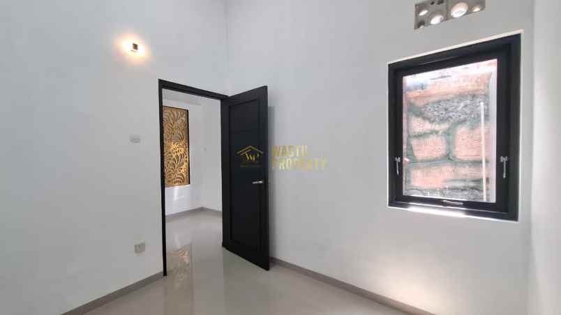 dijual rumah guwosari