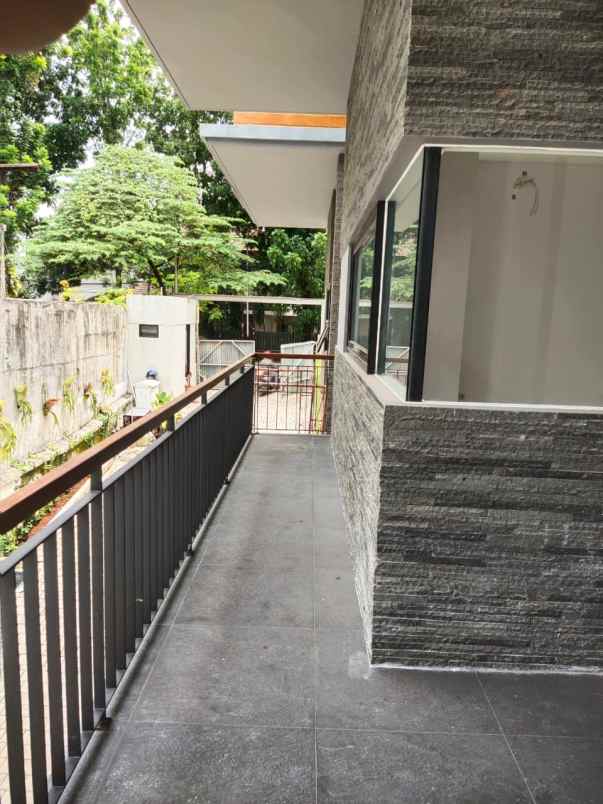 dijual rumah hang jebat