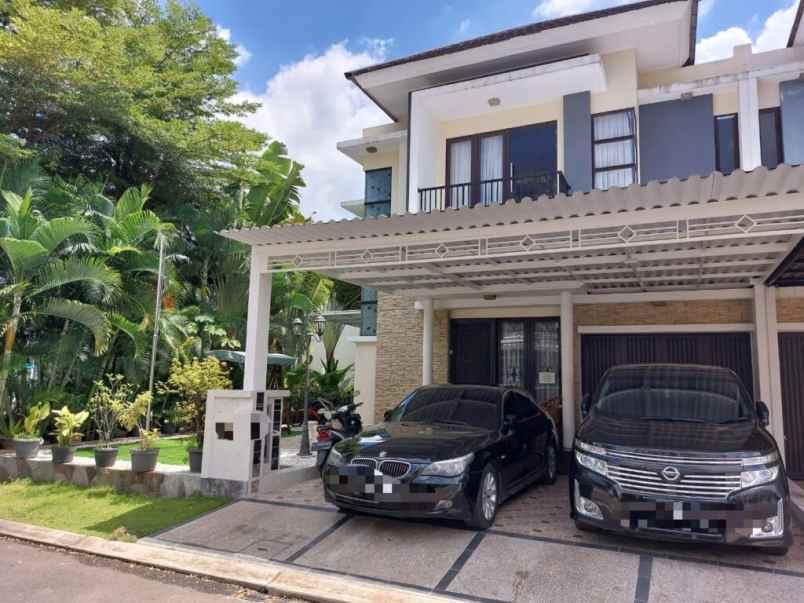 dijual rumah harapan indah cluster