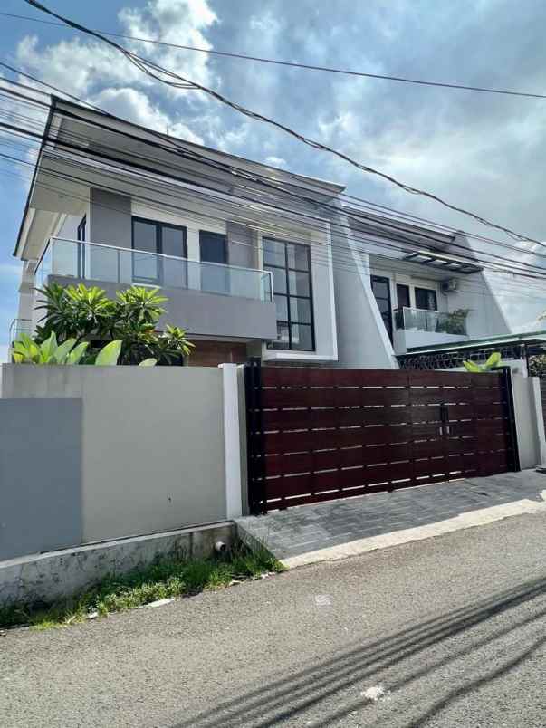 dijual rumah hook baru di duren sawit