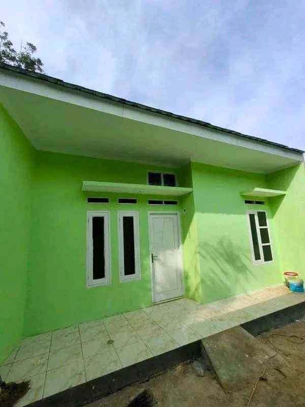 dijual rumah hunian minimalis dekat stasiun