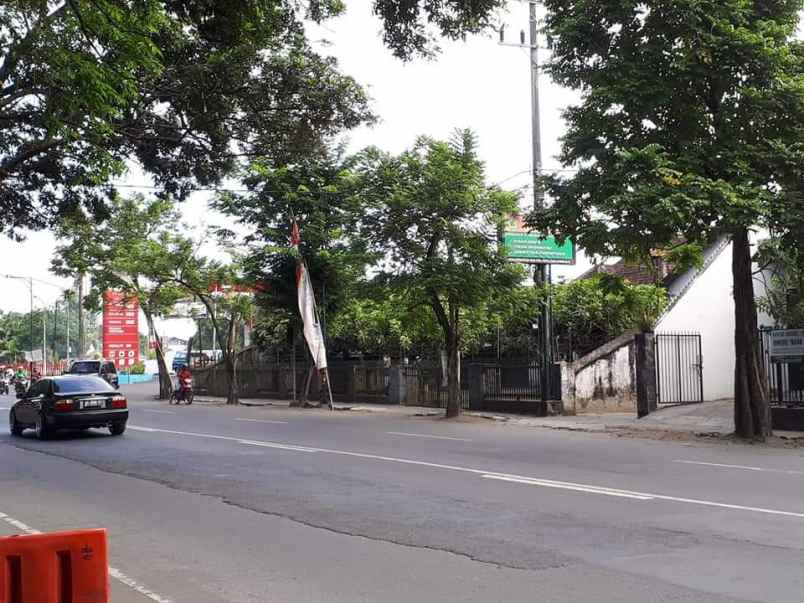 dijual rumah i gusti ngurah rai