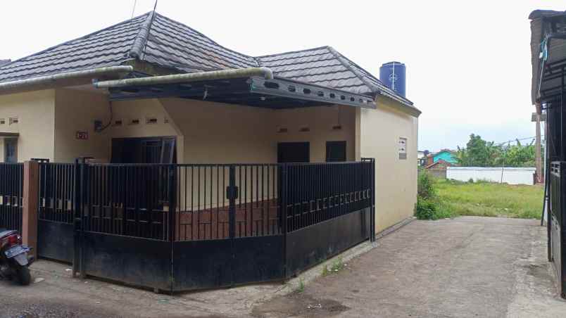 dijual rumah indah dan murah