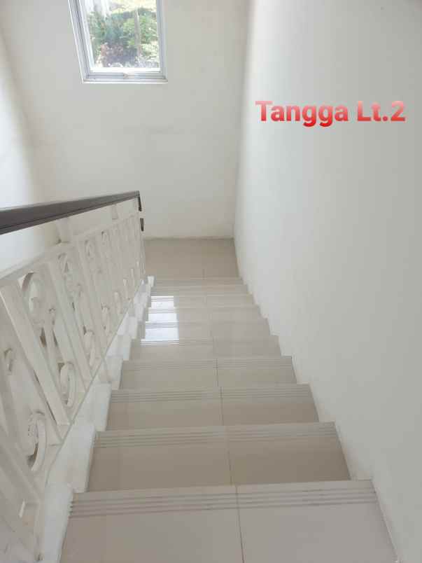 dijual rumah jakarta garden city jgc cakung