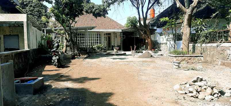 dijual rumah jalan aceh