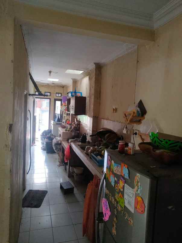 dijual rumah jalan cihanjuang