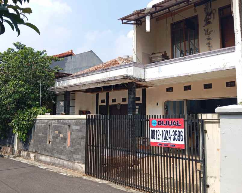 dijual rumah jalan cihanjuang