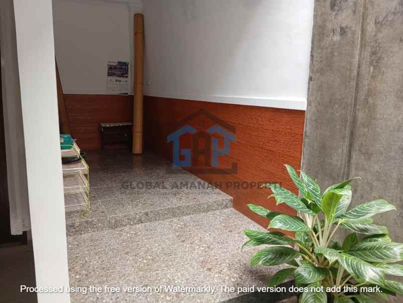 dijual rumah jalan cihanjuang