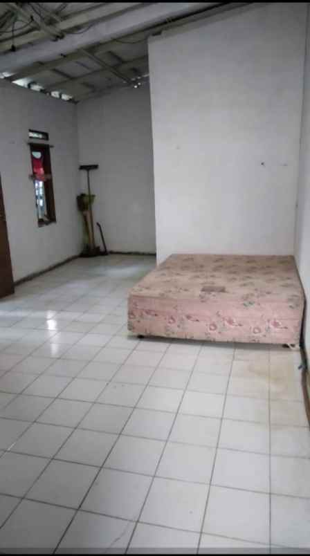 dijual rumah jalan cisempur desa