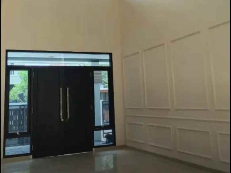 dijual rumah jalan kaliurang km 13