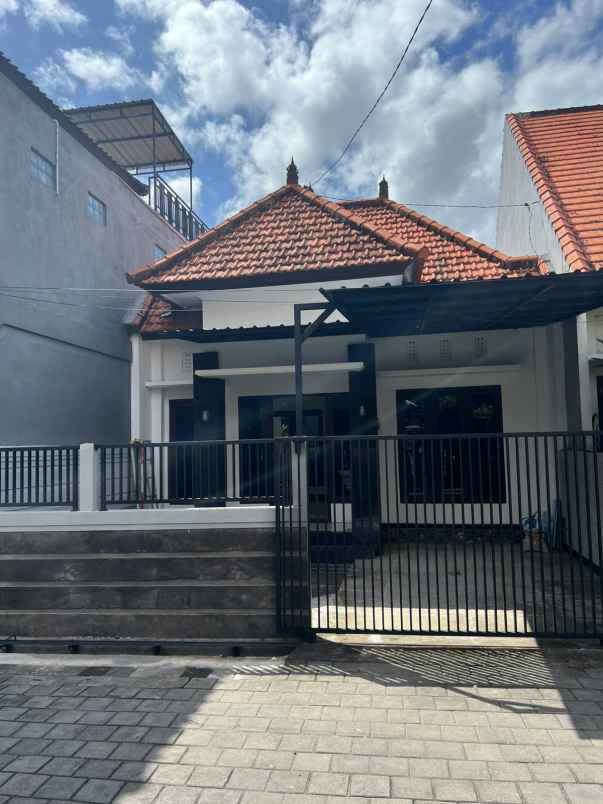 dijual rumah jalan karangsari 1
