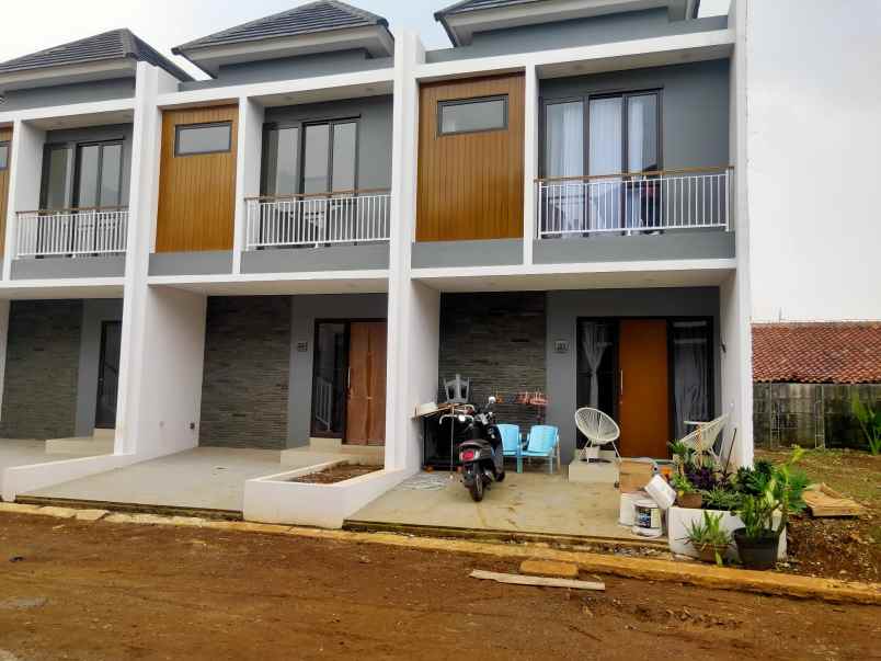 dijual rumah jalan lestari pamulang barat