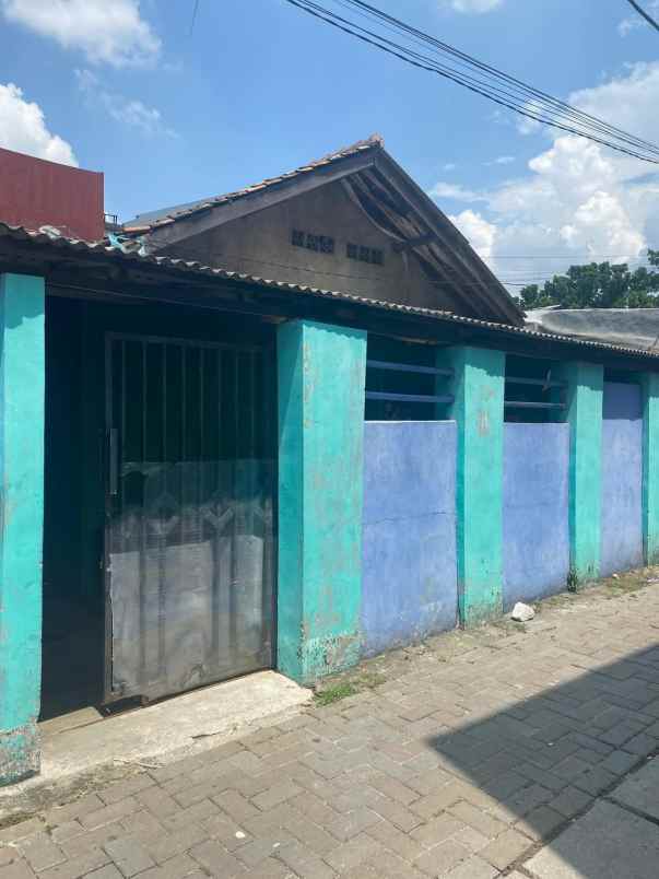 dijual rumah jalan lio baru batu ceper