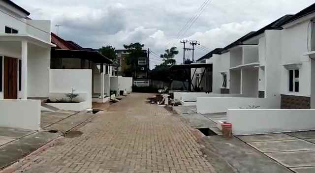 dijual rumah jalan mandor samin cilodong