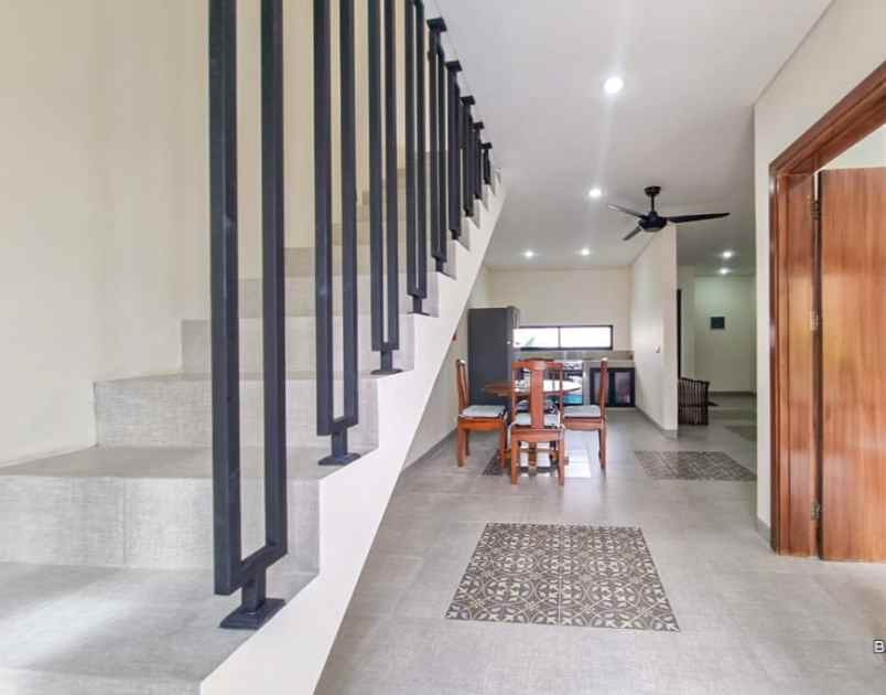 dijual rumah jalan mengwi badung bali