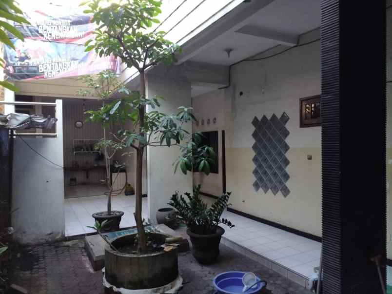 dijual rumah jalan pemuda