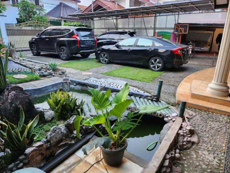 dijual rumah jalan rancho