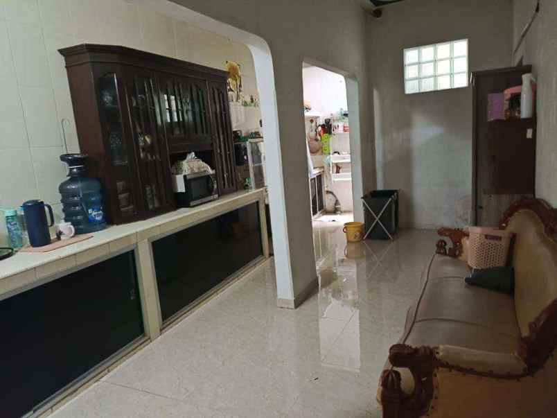 dijual rumah jalan rancho