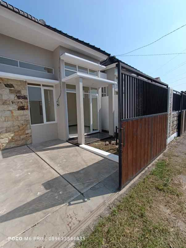 dijual rumah jalan raya tebo selatan