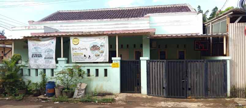 dijual rumah jalan roda hias