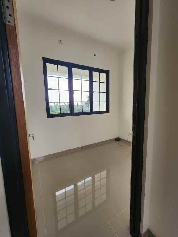 dijual rumah jalan tipar radar