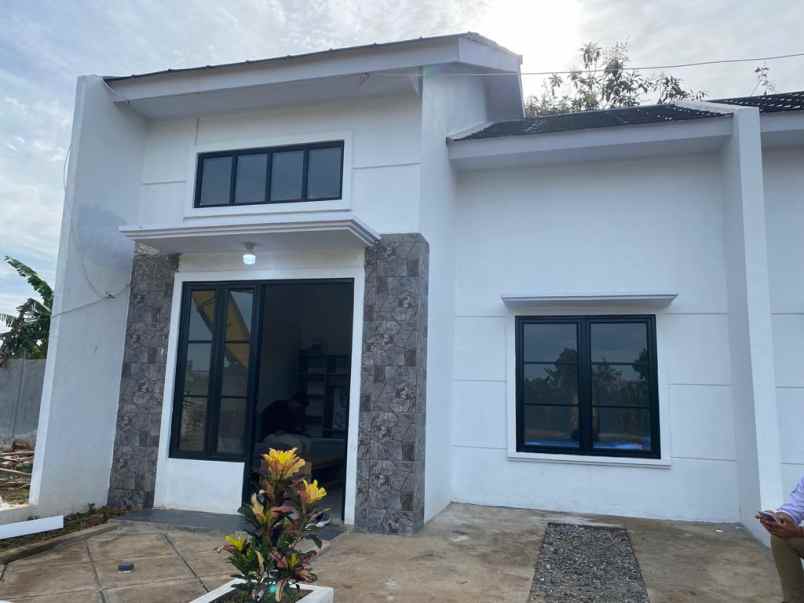 dijual rumah jejalen raya