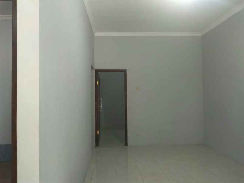 dijual rumah jetis