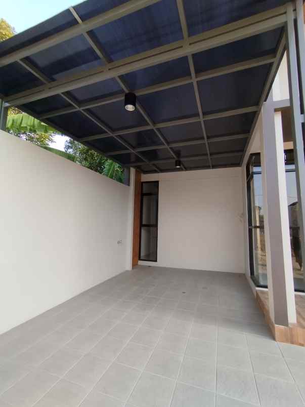 dijual rumah jl asem jaya