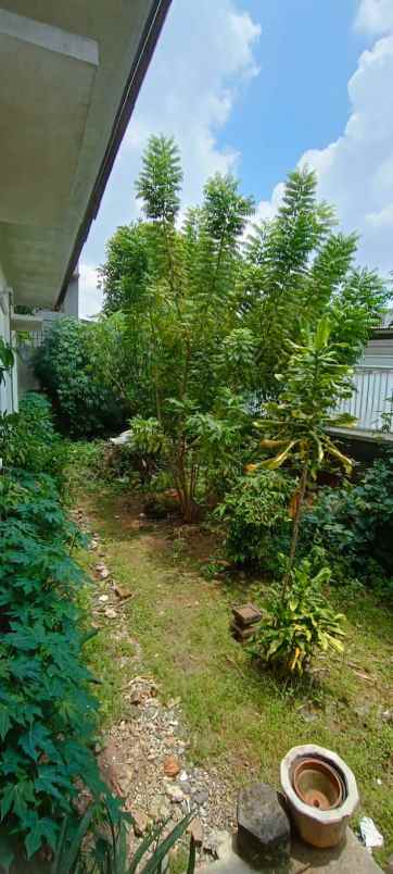 dijual rumah jl bintara jaya bekasi kota