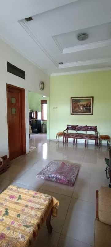 dijual rumah jl bintara jaya bekasi kota