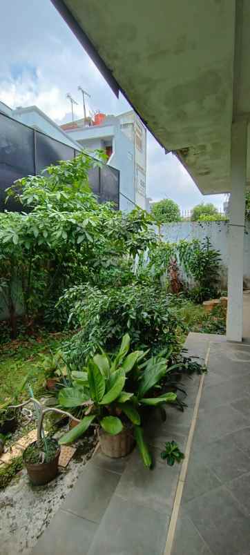 dijual rumah jl bintara jaya bekasi kota