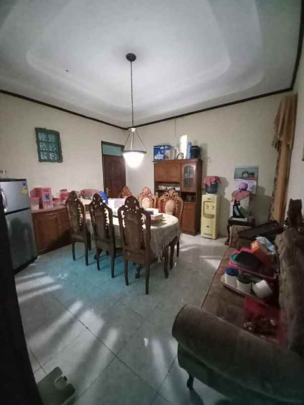 dijual rumah jl cangkuang leles