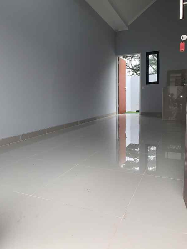 dijual rumah jl cikeas gbhn ruko cikeas